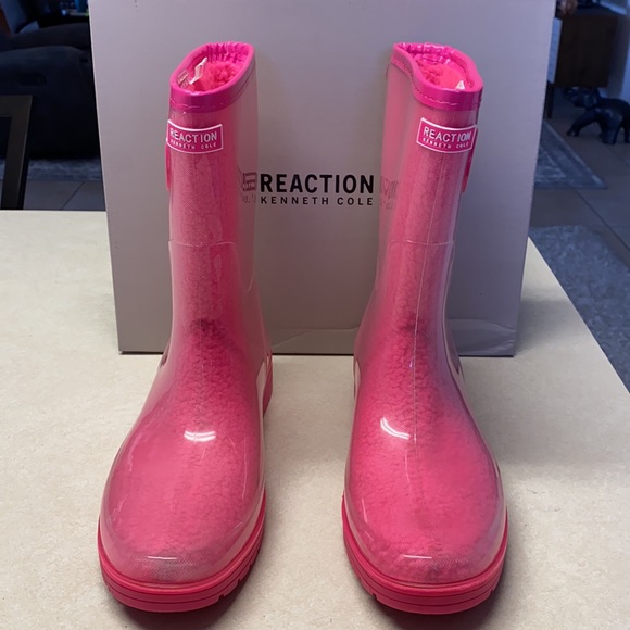 Kenneth Cole Reaction Rain Boots - Picture 3 of 10